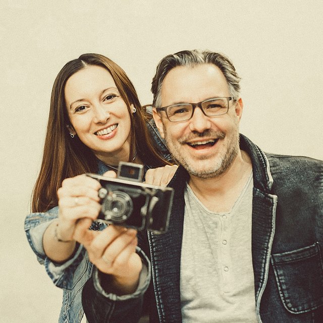 Natja und Dietmar Kump jubeln über den zweiten Platz beim Austrian Wedding Award.
