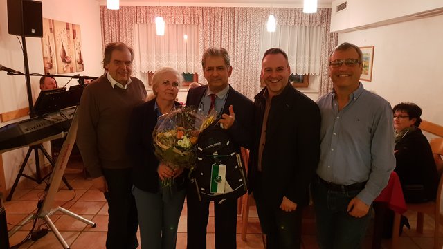 vL. Edwin Storfer, Imrana u. Fatmir Ramiqi, Bgm. Günther Vallant, Vzbgm. Martin Schilcher