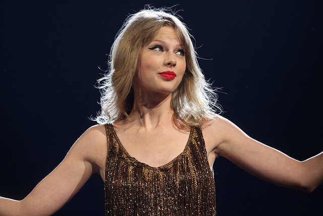 In diesem Film wird Taylor Swift die Hauptrolle spielen. | Foto: EvaRinaldi,flickr CC BY SA 2.0 (2)