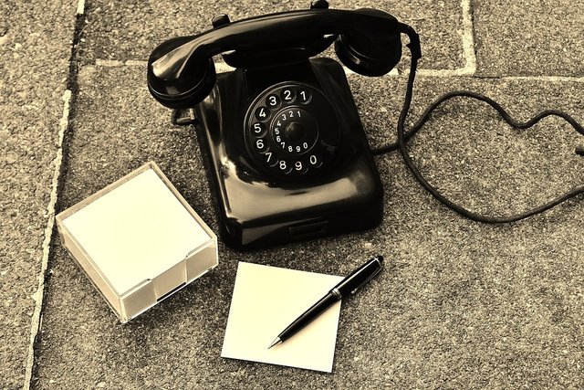 Bei wem die Noten zu den Semesterferien nicht wie gewünscht ausfallen, kann die telefonische Beratung der Bildungsdirektion Tirol in Anspruch nehmen.  | Foto: Pixabay/Alexas_Fotos (Symbolbild)