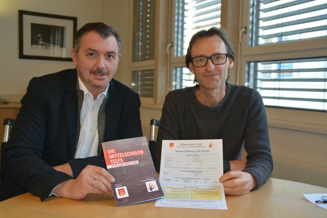 &lt;f&gt;Die zwei Direktoren&lt;/f&gt; Andreas Schmid (NMS Anton Auer) und Bernhard Thaler (NMS Aloys Weissenbach) werben für ihre Schulen.