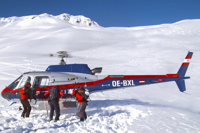 Polizeiübung in alpinem Gelände | Foto: © ServusTV / Krause 
