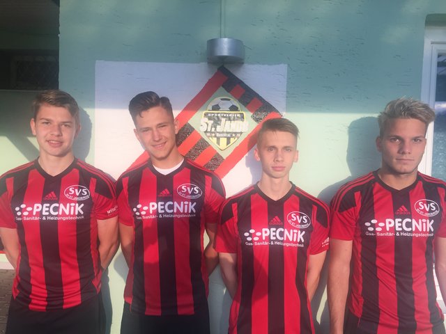 Florian Schaller, Niklas Keuschnig, Benjamin Kert und Christoph Oman (von links) waren Kaderspieler der St. Jakober Ib und schafften Sprung ins Ligateam.  | Foto: SV St. Jakob/Ros. 