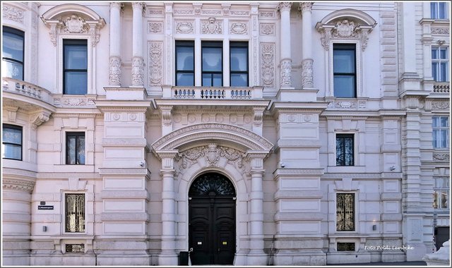 Das schöne Portal