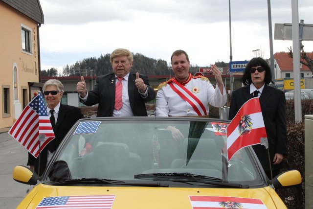 Vor zwei Jahren kam Donald Trump mit Kaiser Stefan nach Köflach. Heuer wieder? | Foto: Lederer