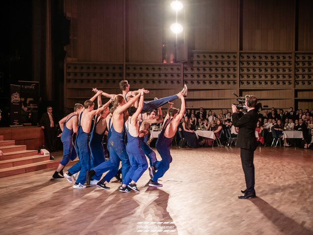 Ein wahrer "Abgang mit Steel". | Foto: Johannes Huemer