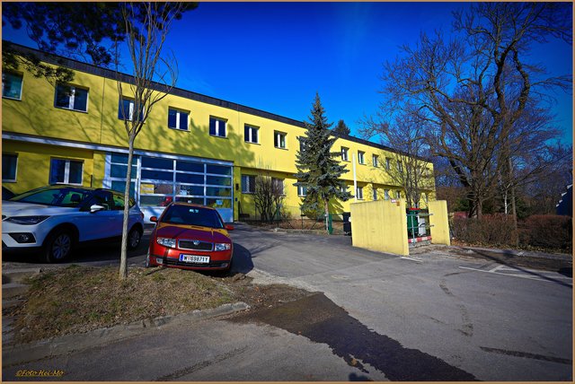 ...die beim Europahaus des Kindes in die Gallitzinstraße mündet. 
Hier werden Kinder aus Problemfamilien betreut.