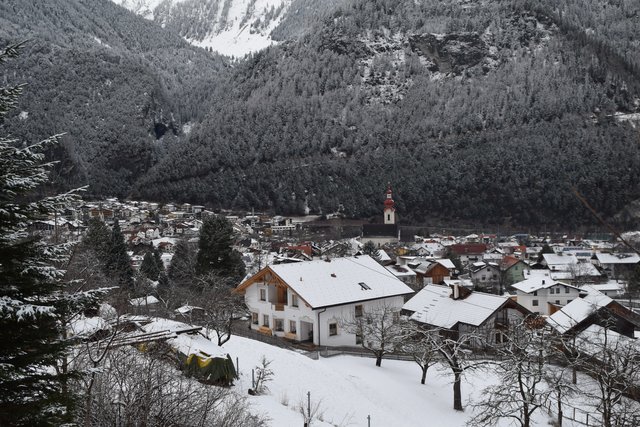 Das 9,32 Millionen Euro Budget wurde vom Gemeinderat einstimmig beschlossen. Große Projekte stehen erst wieder in den kommenden Jahren an. | Foto: Olischer