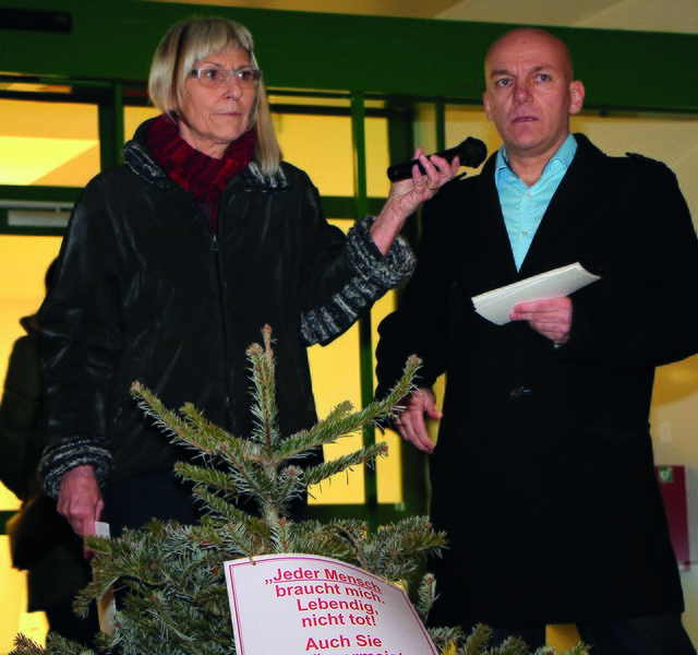 Ruth Kropshofer und Klaus Gutschireiter von der Bürgerinitiative "Waldschutz Pasching".
