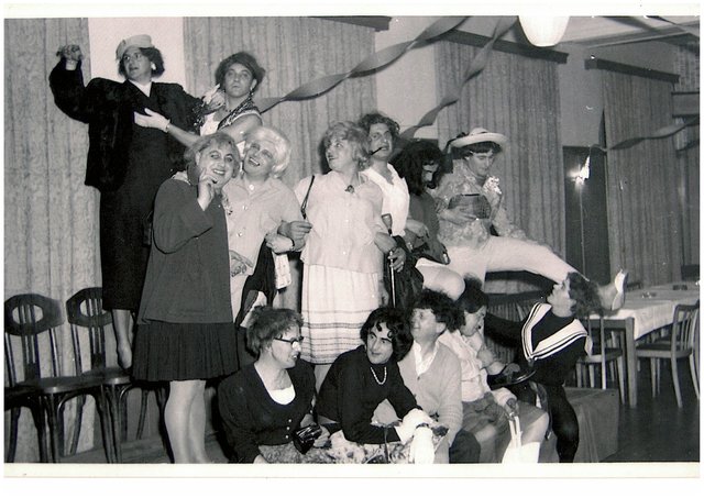 Ein Bild aus den Gründungstagen des "13er Clubs". Willi Sorg steht in der hintersten Reihe (2.v.l.). | Foto: privat/Sorg