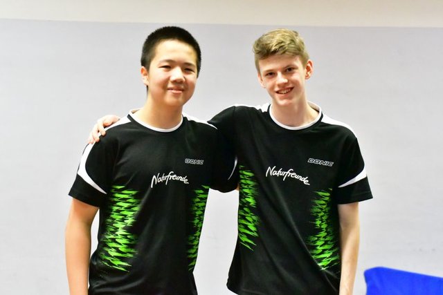 Silbermedaille bei Wr.Schülerliga: Eric Tang und Philipp Traxler (TTK Naturfreunde Stadlau)