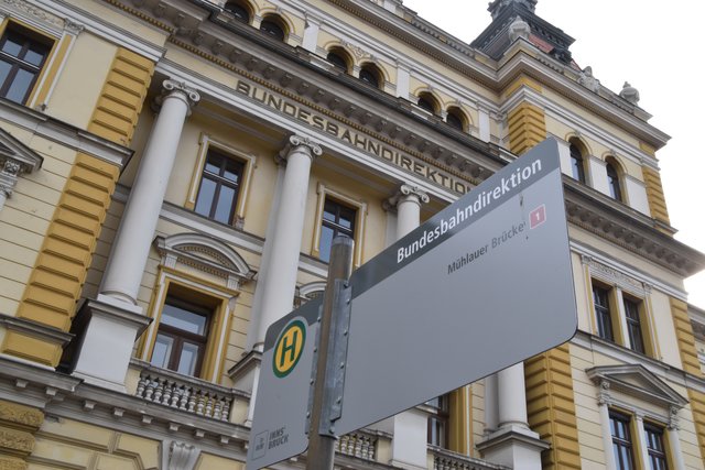 Die Bundesbahndirektion: Eines der schönsten Gebäude im Saggen