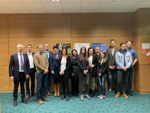 Im Rahmen eines CSR-Events an der HAK Mürzzuschlag wurden die besten Projekte aus Österreich und Italien präsentiert. | Foto: HAK Mürzzuschlag
