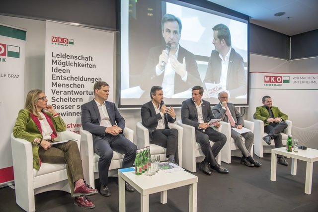 Diskutierten: Wendlinger-Slanina, Fischer, Nagl, Lugger, Fellendorf, Aschenbrenner (v. l.) | Foto: Thomas Fischer