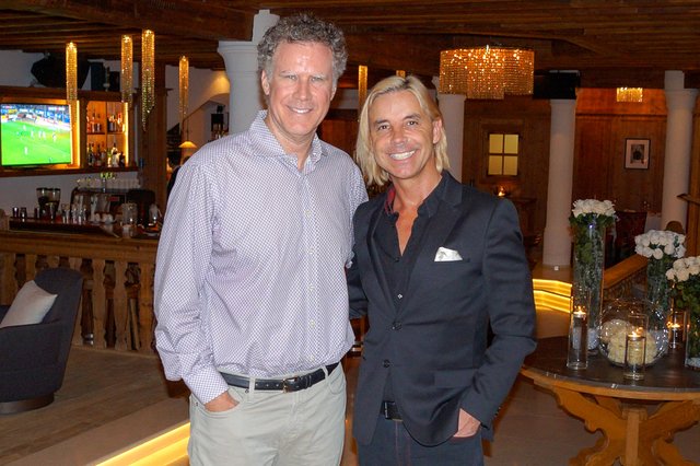 Hollywood-Star Will Ferrell (li.) mit Andreas Steibl, Geschäftsführer des TVB Paznaun – Ischgl.