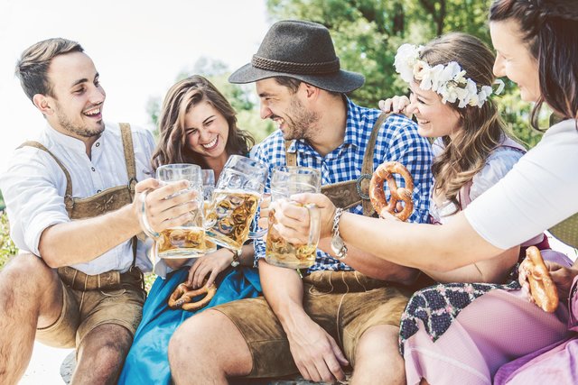 Feiern wie am Oktoberfest kann man auf der Murtaler Frühlingswiesn. | Foto: Sujet/Fotolia