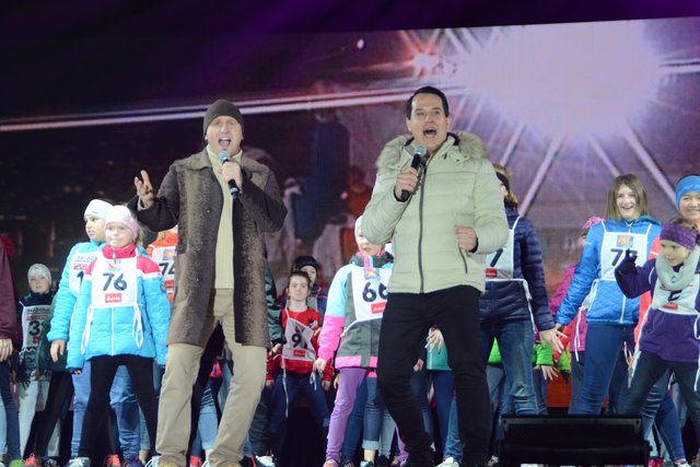 Der WM-Song „Time for Heroes“ von Gregor Glanz und Christian Rijavec riss die Massen mit.