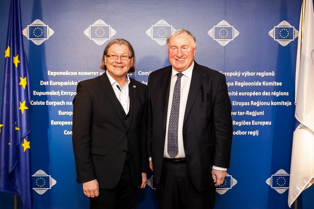 Hubert Koller mit dem Präsidenten des EU-Ausschusses der Regionen Karl-Heinz Lambertz in Brüssel | Foto: KK