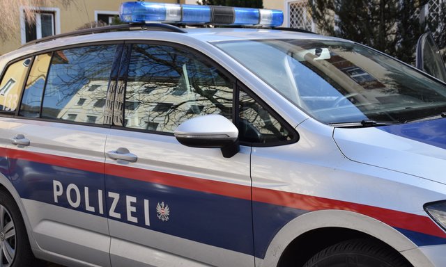 Dem Mann wurde der Führerschein abgenommen und er wurde angezeigt
