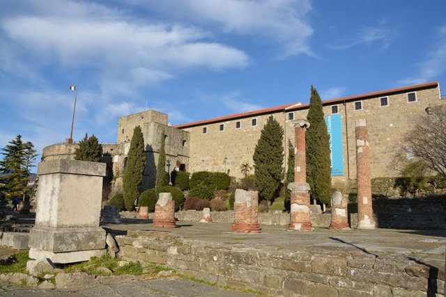 Castello di San Giusto