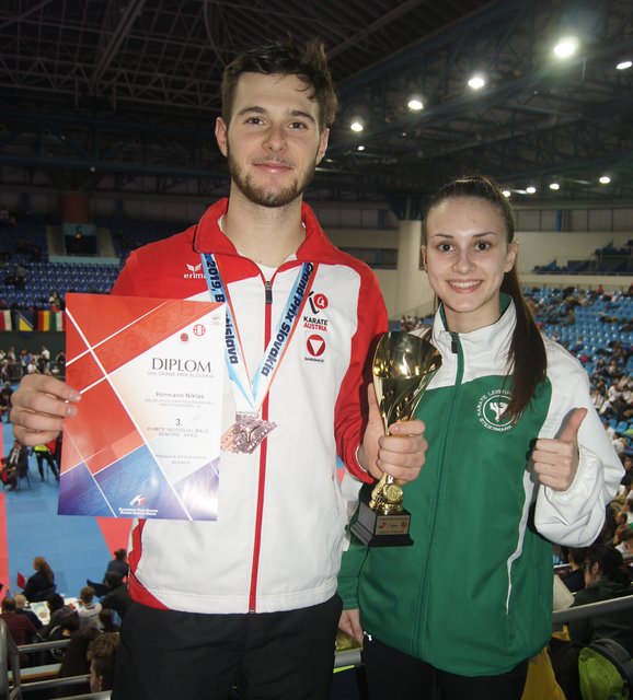 Niki Hörmann wurde Dritter, Jana Lind erreichte Platz fünf in der Slowakei. | Foto: KK