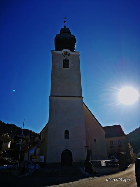 Schneeschuh-Wanderung mit Regionauten: In der Früh erfolgte der Start bei der Reinsberger Pfarrkirche. | Foto: Manuela Majer