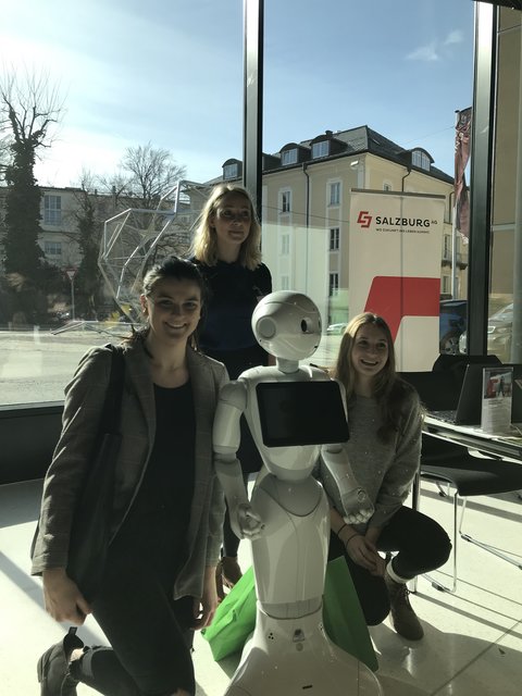 Computer werden in Zukunft noch viel stärker unser Leben begleiten und verändern.  Foto: Robert Kalss