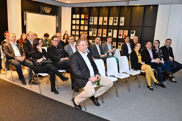 hali Büromöbel GmbH Eferding: Ein Blick hinter die Schranktür