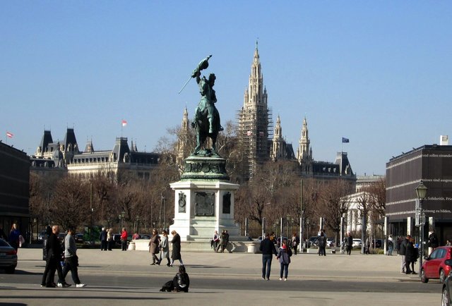 Heldenplatz