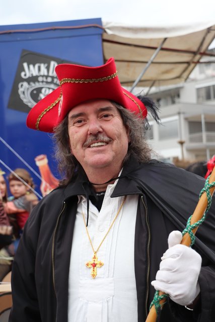 Kapellmeister Shorty Kemmer als stolzer Faschingsprinzen-Papa | Foto: Edith Ertl