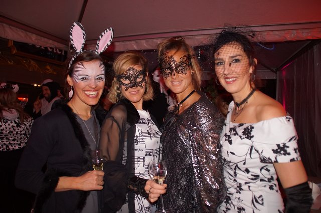 Barbara Freiberger, Elisabeth Klingersberger, Diana Hofer und Landesrätin Maria Hutter