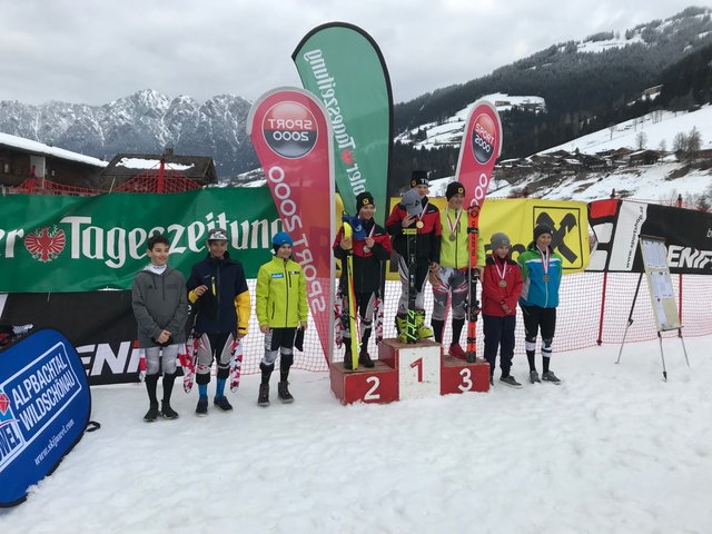 Dem Pfundser Rafael Zangerl gelang beim Slalom am 2. März in Alpbach ein hervorragender zweiter Platz.  | Foto: Gerald Zangerl