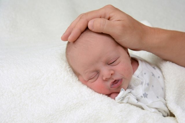 Der Papamonat sorgte für Differenzen bei der vergangenen Gemeinderatssitzung in Pottendorf. | Foto: Baby Smile