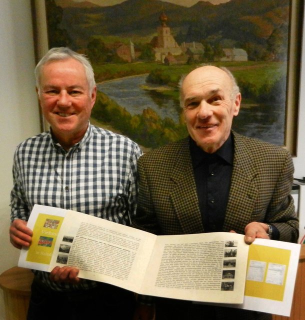 Walter Grasberger mit Autor Josef Gassner. | Foto: Foto: Gassner
