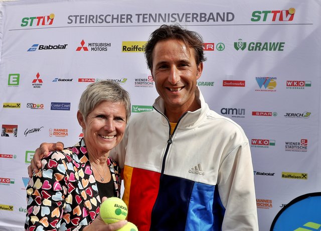 Am Montag begrüßt B. Muhr (l.) W. Thiem in Graz. | Foto: GEPA