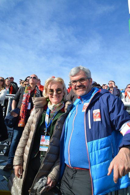 Bürgermeister und Sportdirektor WM2019 Werner Frießer auf der VIP-Tribüne mit ASTORIA-Chefin Elisabeth Gürtler, u.a. Gastgeberin der Königspaare aus Schweden und Norwegen.