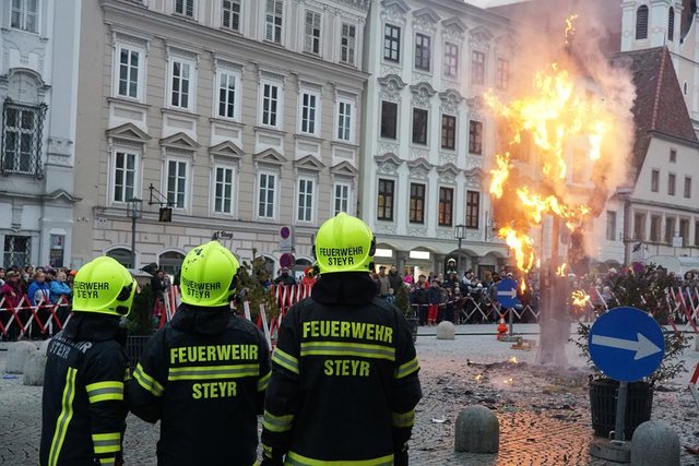 Bei einem Verkehrsunfall auf der B 115 im Gemeindegebiet von Ternberg im Bezirk Steyr-Land ist am Samstagnachmittag ein Mann ums Tdlicher Verkehrsunfall in Obersterreich | intertecinc.com