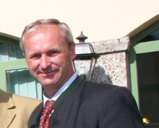 Krimm: ÖVP-Bürgermeister Erich Czerny konnte 8,5 Prozent dazugewinnen. Die Partei gewann zu Lasten der SPÖ ein Mandat dazu. Andere Parteien bzw. Ortschef-Kandidaten sind nicht angetreten. | Foto: Archiv Christa Nothdurfter