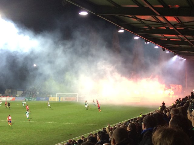 Auch SVM Goalie Markus Kuster wurde in der 2. Spielzeit von den Rapid Bengalen eingenebelt. | Foto: Werner Achs