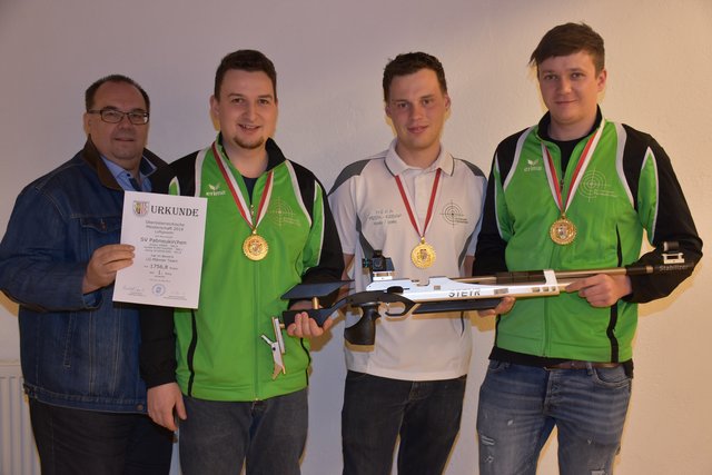 Franz Raab, Gerald Rumetshofer, Gregor Ebner, Georg Scherscher.
