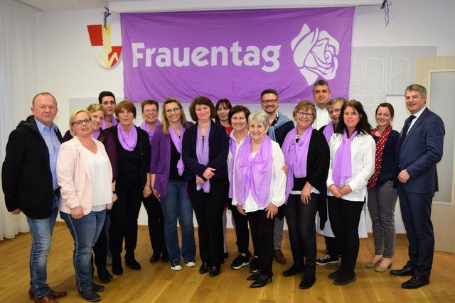 Leopoldsdorf im marchfelde frauen aus treffen. Sankt agatha frauen treffen frauen. Eggenburg singletreff kostenlos. Gtzis mnner kennenlernen. Single mann blarn singleboerse Treffen mit frauen in inzing
