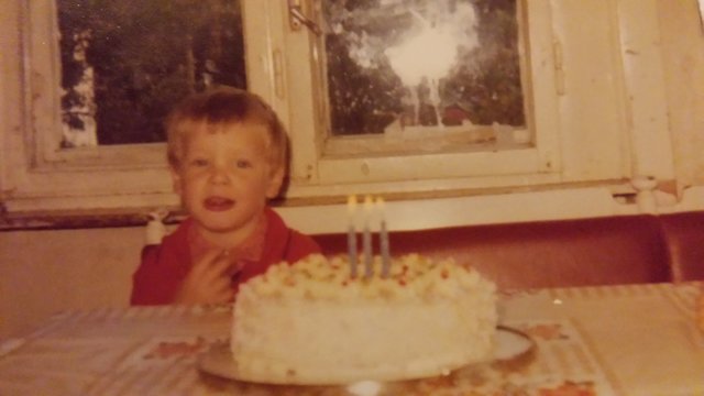 ein unbekümmerter Regionaut an seinem 3 Geburtstag | Foto: Werner Achs