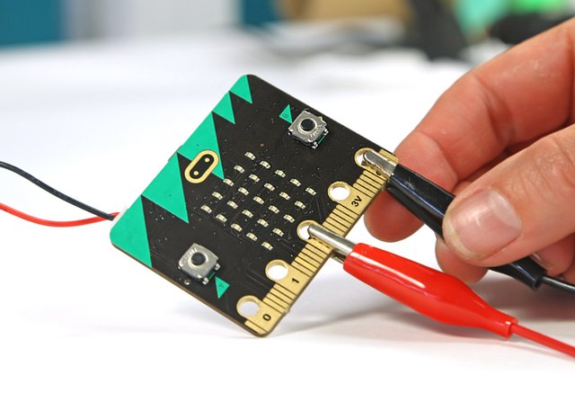 Der Alleskönner: BBC micro:bit