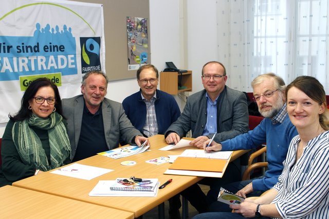 Der Fairtrade-Arbeitskreis Braunau setzt sich für die Prinzipien des fairen Handels ein und trägt mit verschiedenen Maßnahmen und Aktionen zur Bewusstseinsbildung bei. | Foto: Stadt Braunau