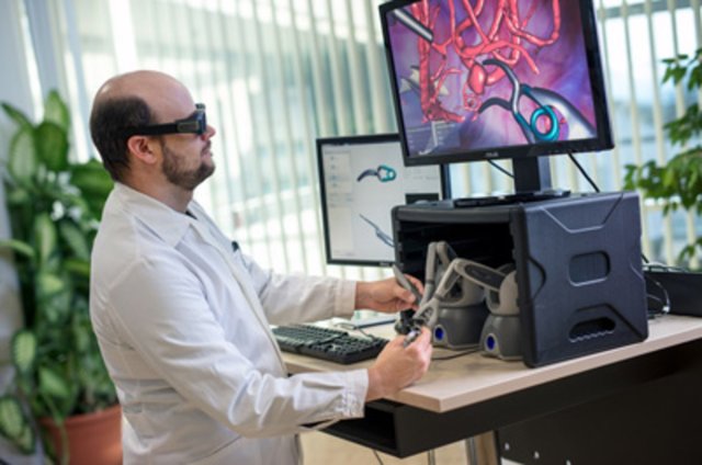 „MEDUSA“ ist ein Simulator, der Neurochirurgen eine realistische Trainingsmöglichkeit bieten soll.
