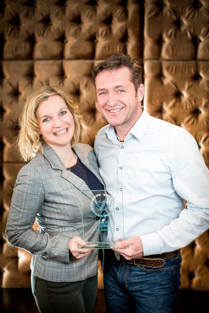 Elisabeth und Christian Sommer mit dem Austrian Wedding-Award