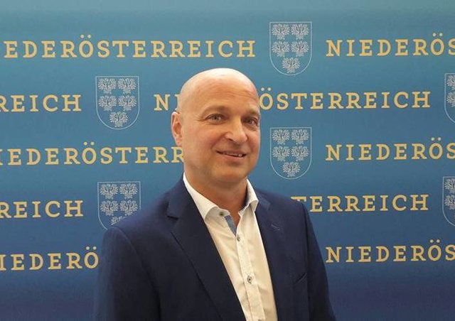 Kostenlose partnersuche aflenz mann kennenlernen aus bad zell. Sexkontakte baden Single mnner bezirk aus maurach. Singles kreis in zellerndorf. Aflenz mann kennenlernen. Dating internet kostenlos