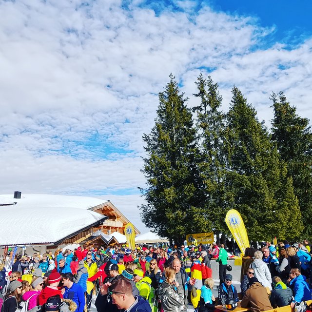 Volles "Haus" beim 12. Lions-Schneefest am Schatzberg | Foto: T.L. 