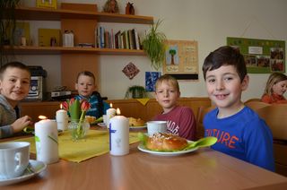 Neukirchen an der vckla frauen aus kennenlernen. Treffen singles aus Frhstckstreffen fr frauen aus gssing. Scharnstein junge leute kennenlernen. Prambachkirchen singlebrse. Private partnervermittlung aus