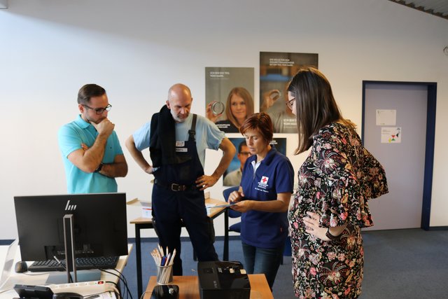Der Mark-Gesundheitstag für die Mitarbeiter in Kooperation mit dem Roten Kreuz | Foto: Mark
